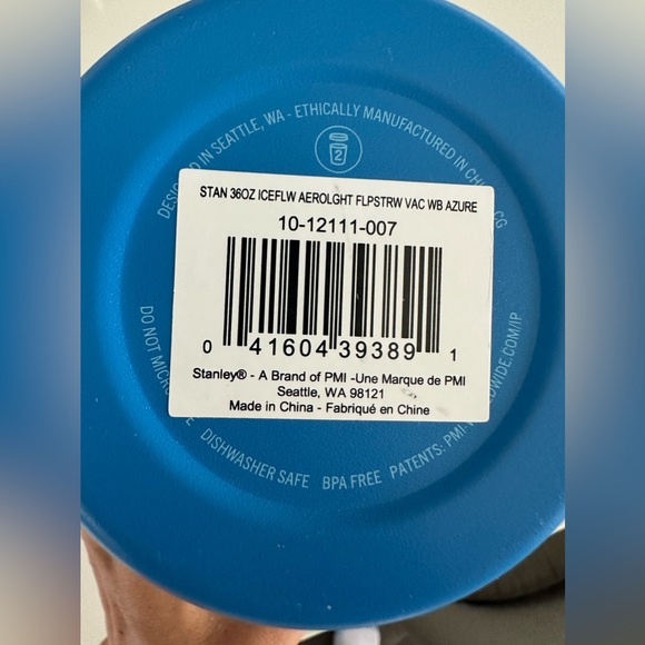 Iceflew Bottle Stanley 36OZ (1.1 L) Azure with flip straw! Leak resistant-NWT - Picture 6 of 12